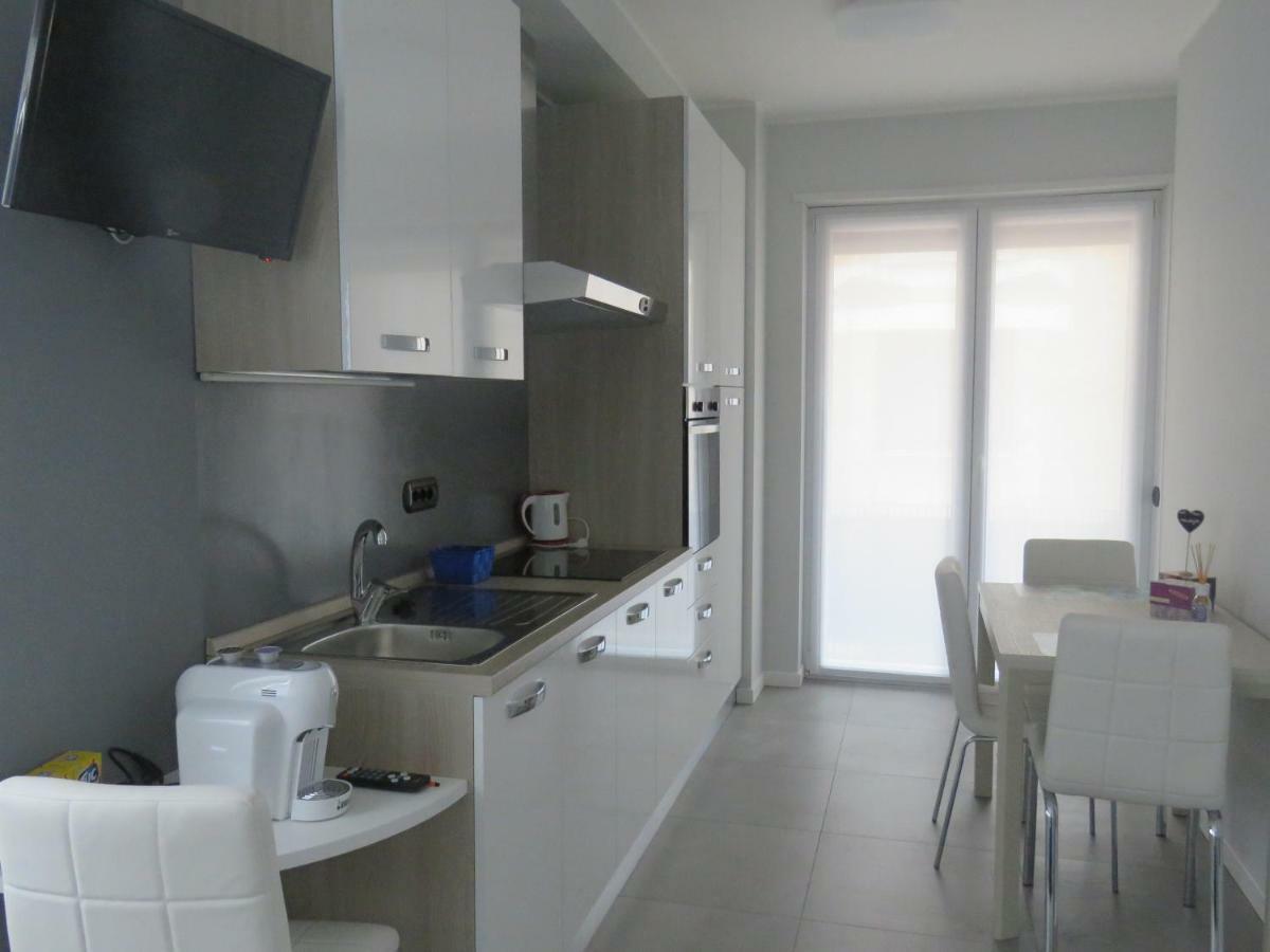 Lake Como Apartments Lecco Exterior foto